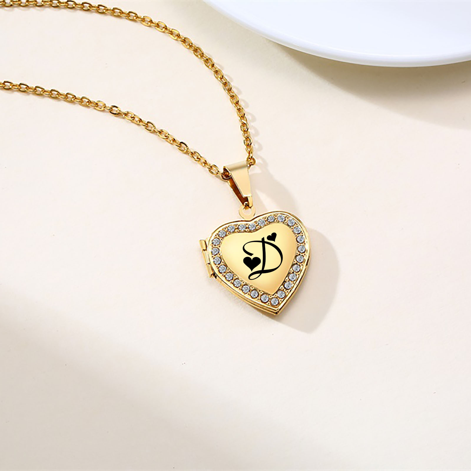Heart Locket Necklace Photo - Gratis gravure initialen hart medaillon hanger
