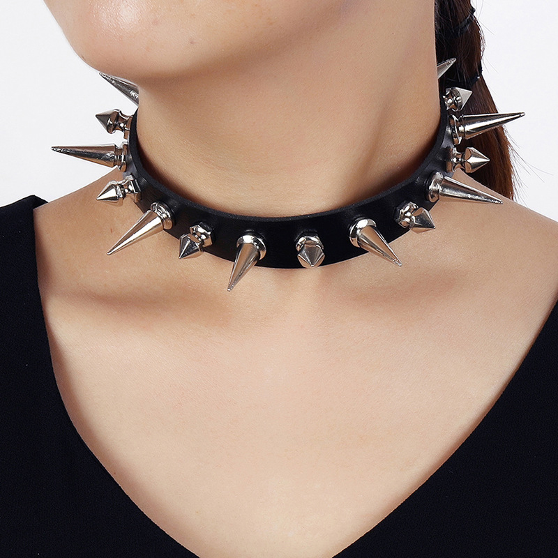 Goth Punk Spike Choker - Punk Lange Spike Choker Faux Lederen