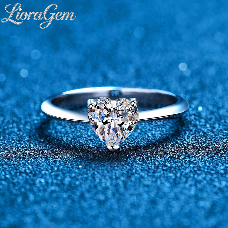 Moissanite Engagement Ring 1 Carat - LioraGem 1-karaats fancy-vormige moissanite ring voor