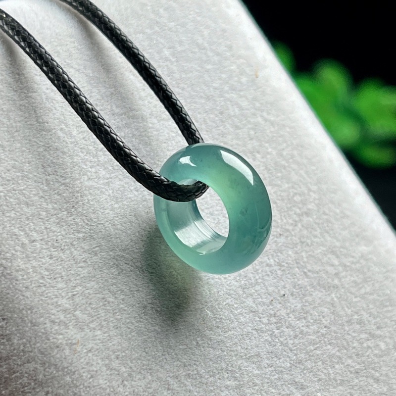 Rings - Natuurlijke smaragd blauw water gelukskraal ring