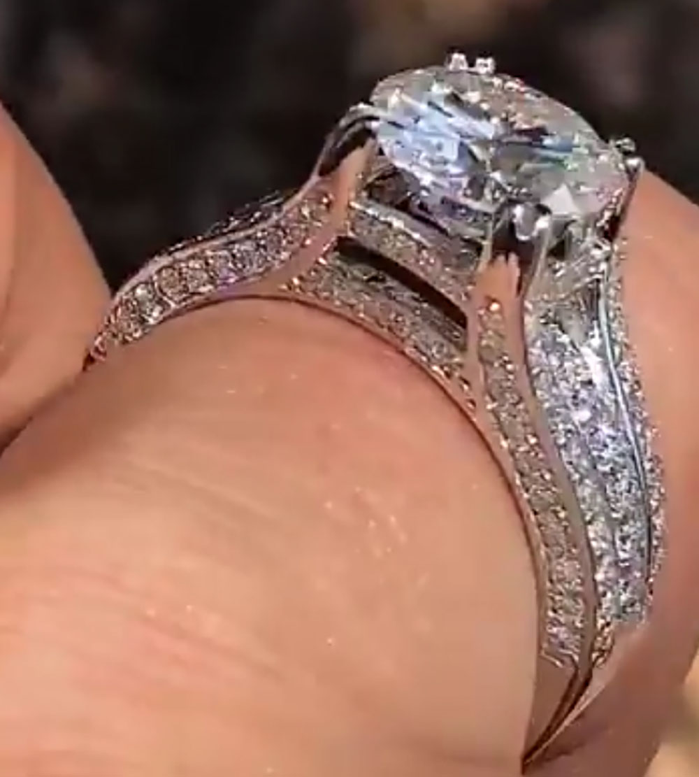 Aangepaste massief 14K witgoud - Moissanite Engagement Ring 1 Carat recensie en prijs