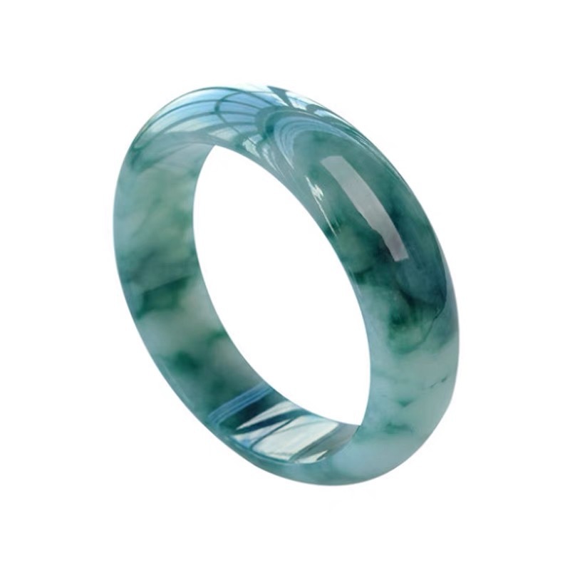 IJsjadeiet armband uit Myanmar - Bracelets recensie en prijs