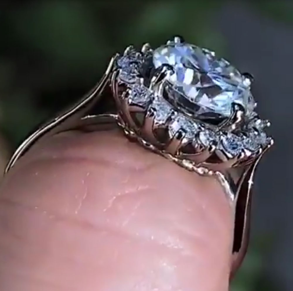 Aangepaste massief 10K witgoud - Moissanite Engagement Ring 1 Carat recensie en prijs