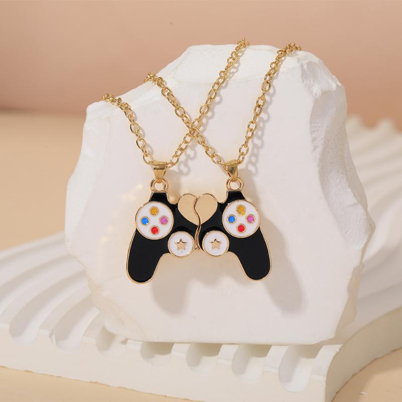 Paar magnetische gamecontrolle - Magnetic Couple Matching Necklaces recensie en prijs