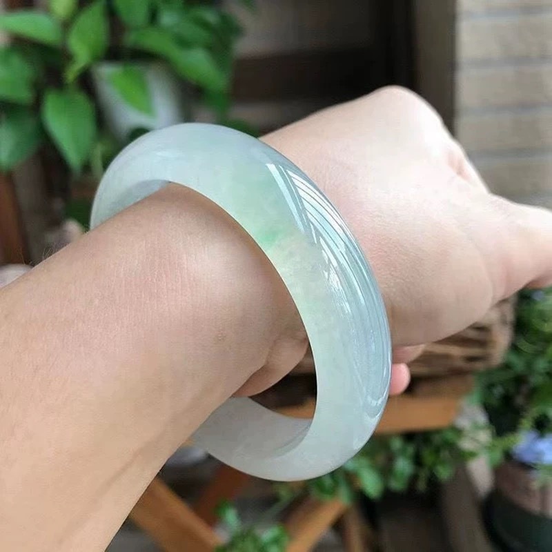 Jade armband voor vrouwen, ron - Bracelets recensie en prijs