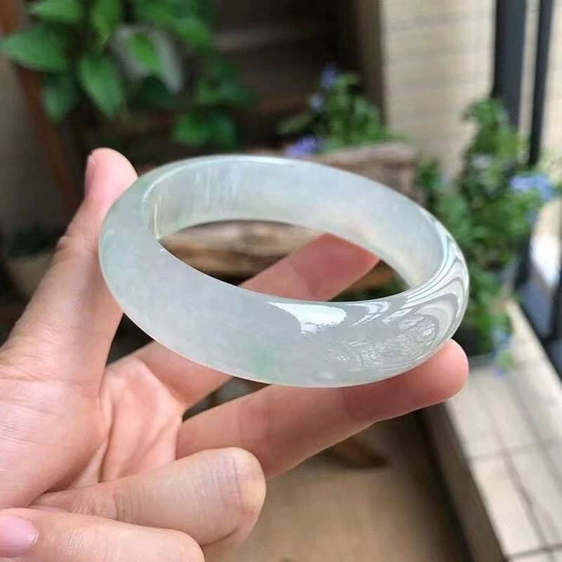 Jade armband voor vrouwen, ron - Bracelets recensie en prijs
