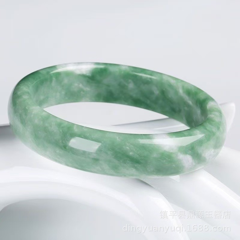 Jadeiet voor vrouwen, Guizhou  - Bracelets recensie en prijs