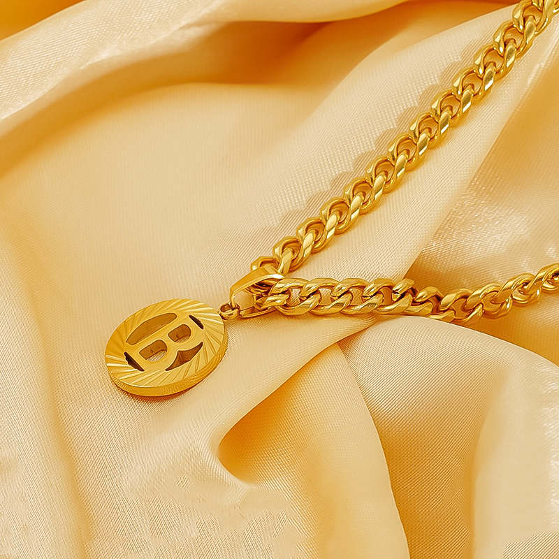 Roestvrij staal 5MM Cubaanse k - Initial Letter Necklace 18K Gold recensie en prijs