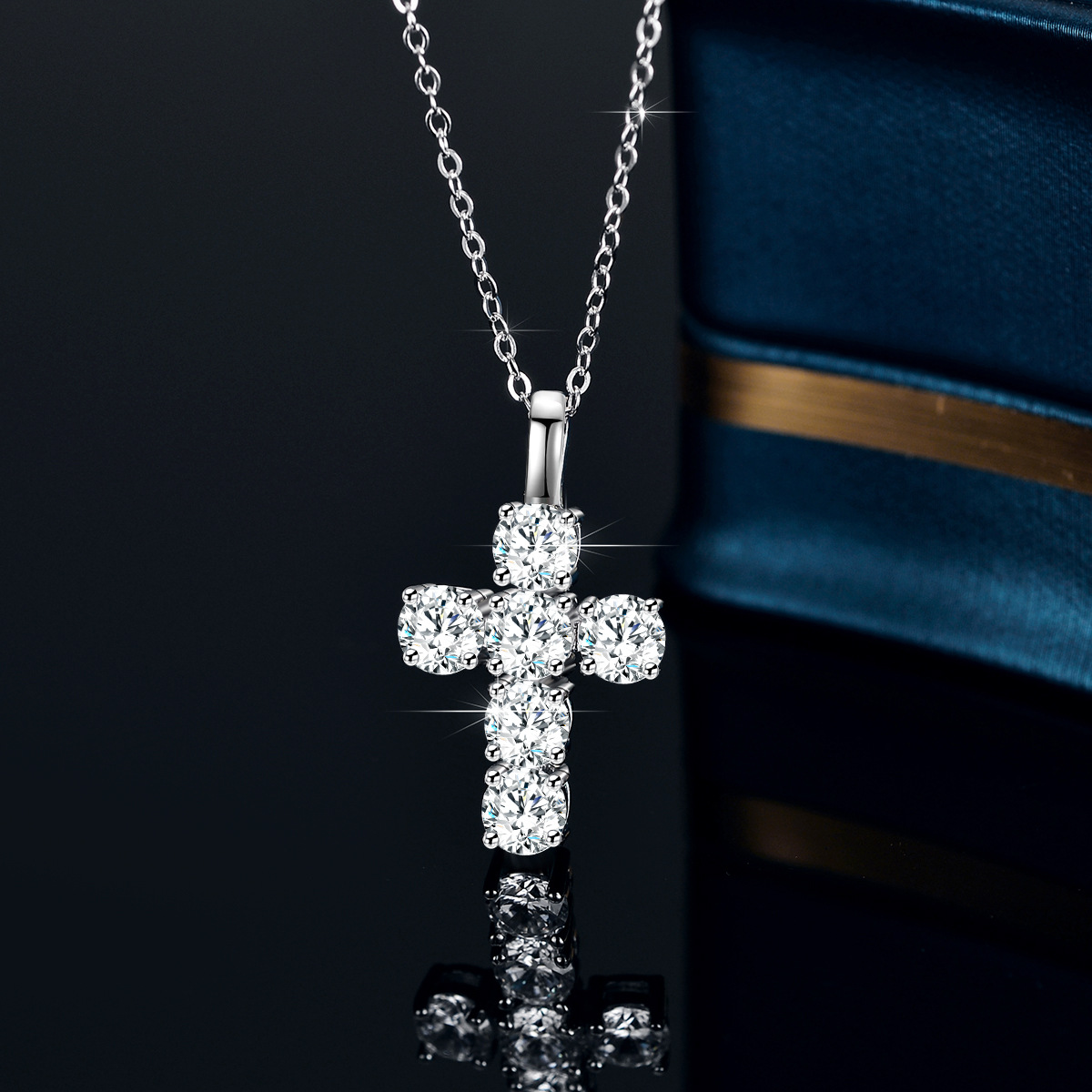 Lumira Platinum PT950 3-karaat - Cross Pendant Necklace Gold recensie en prijs
