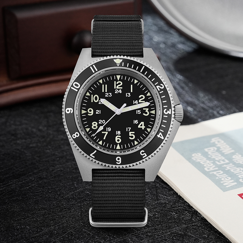 Watchdives WD1972 Quartz Horlo - Watch Accessories recensie en prijs