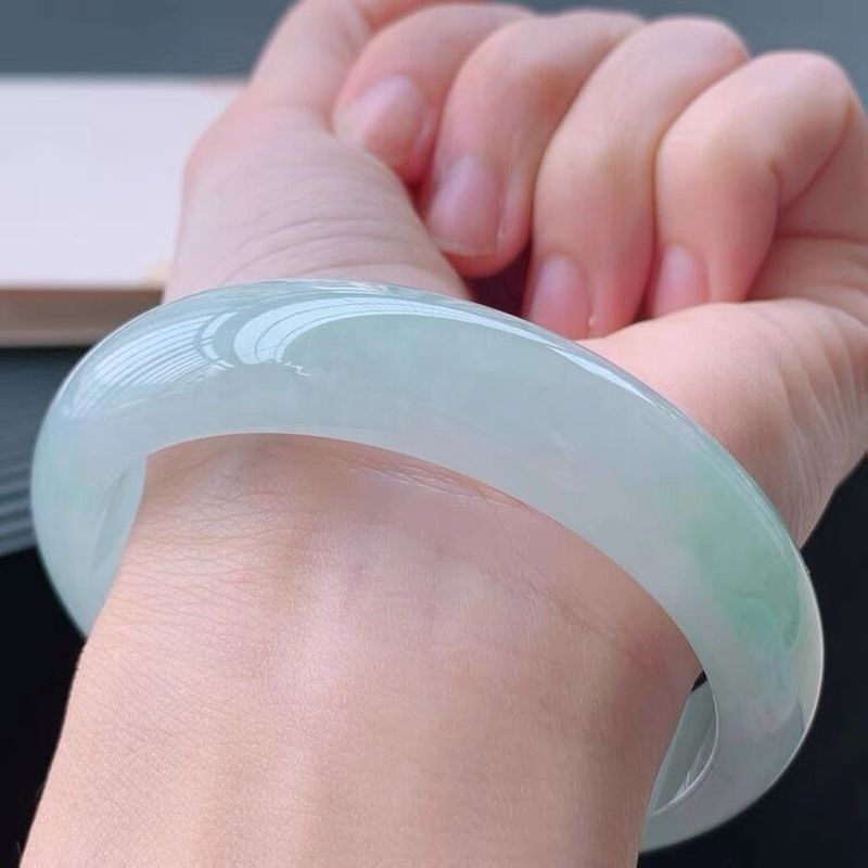 Myanmar voor vrouwen, ijsachti - Bracelets recensie en prijs