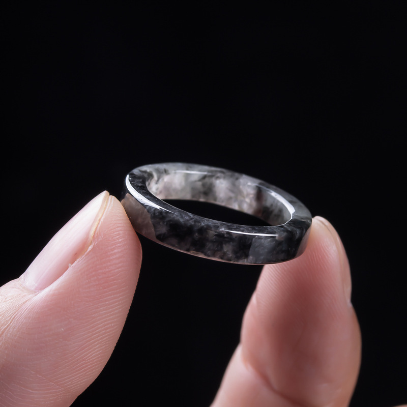 Natuurlijke A-klasse Birmese,  - Rings recensie en prijs